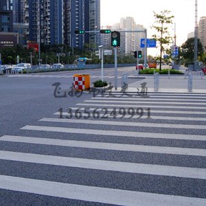 說一說蘇州道路劃線劃分為哪些?對應(yīng)表示什么?