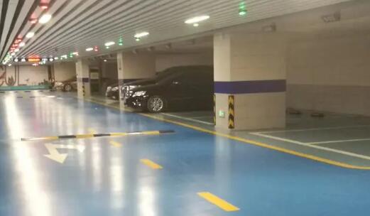 蘇州環(huán)氧超耐磨地坪施工設(shè)計找誰？推薦飛揚市政