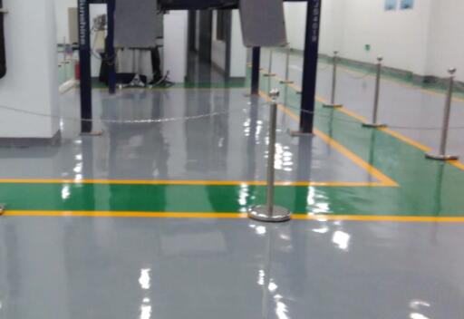 蘇州翻新環(huán)氧地坪漆多少一平？找飛揚市政價格合理